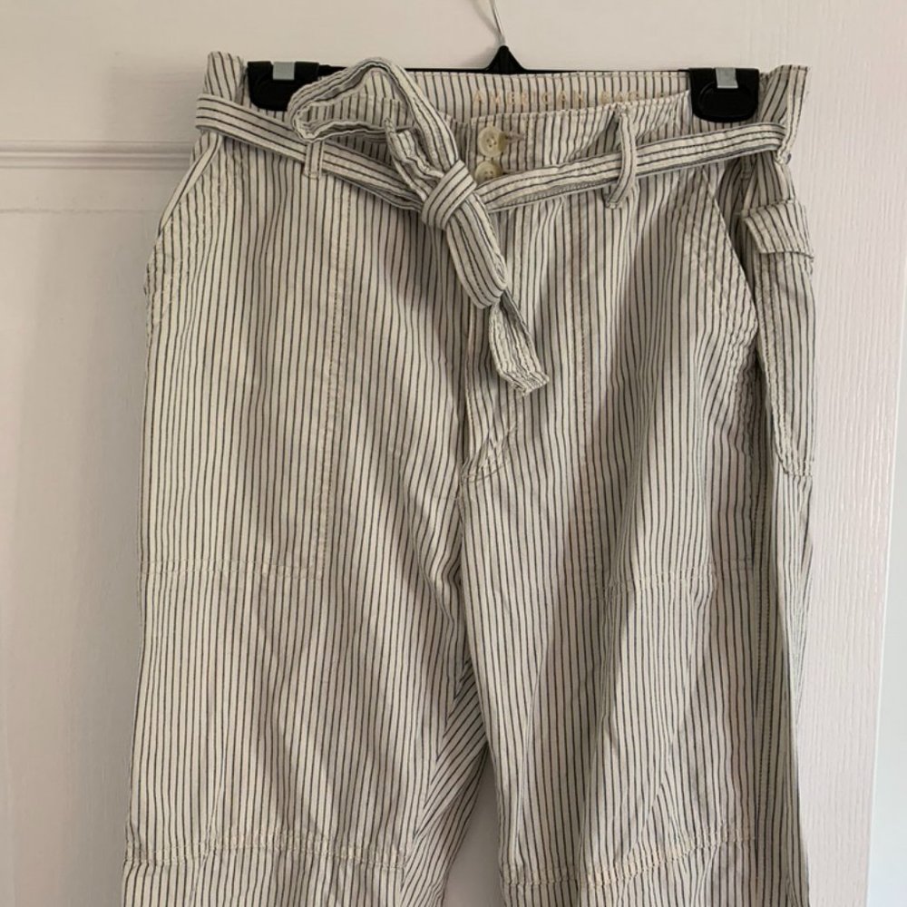 American Eagle cropped pinstripe pants